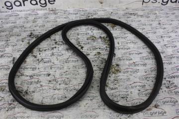 Запчасть уплотнитель багажника Citroen DS5 2012