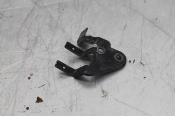 Запчасть кронштейн Kia Rio X Line 2021