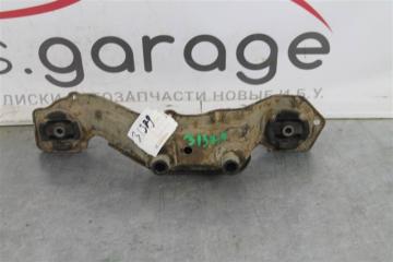 Запчасть кронштейн редуктора Honda C-RV 1998