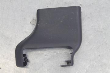 Запчасть накладка сиденья Mazda 3 2009