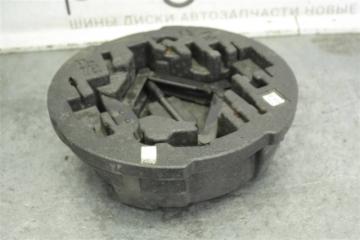 Фото запчасти домкрат PEUGEOT 308 2008 контрактная запчасть Запчасть домкрат PEUGEOT 308 2008