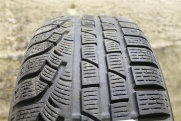 Шина зимняя 215/55R17 Pirelli Sottozero Winter 240 (б/у)