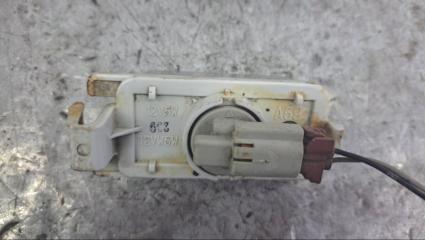 Плафон подсветки номера Tiida 2006 C11 MR18DE Плафон подсветки номера Tiida 2006 C11 MR18DE