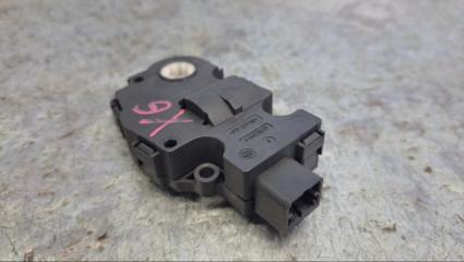 Фото запчасти моторчик заслонки печки BMW X6 2009 контрактная запчасть Запчасть моторчик заслонки печки BMW X6 2009