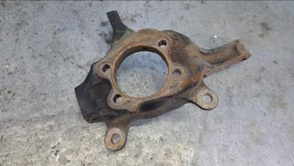 Кулак передний правый Nissan Qashqai+2 2010