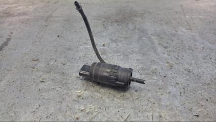 Запчасть моторчик стеклоомывателя Skoda Octavia 2008