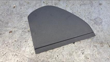 Запчасть накладка на торпедо боковая левая Skoda Octavia 2008