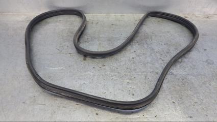 Запчасть уплотнитель кузова двери зп Skoda Octavia 2008