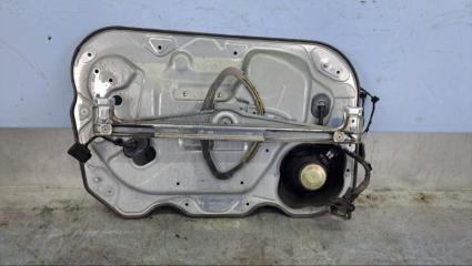 Фото запчасти стеклоподъемник пп Ford Focus 2010 контрактная запчасть Запчасть стеклоподъемник пп Ford Focus 2010