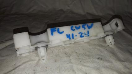 Запчасть крепление бампера заднее левое MITSUBISHI OUTLANDER