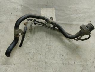 Заливная горловина топливного бака TOYOTA PROBOX