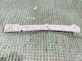 Запчасть крепление бампера заднее правое MITSUBISHI OUTLANDER