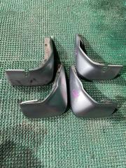 Брызговик HONDA FIT