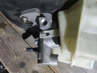 Главный тормозной цилиндр X5 2001 E53 M54