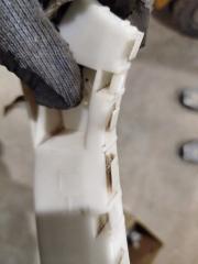 Крепление бампера переднее левое VERISA DC5W