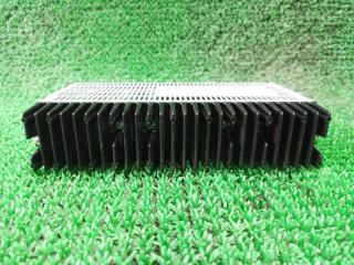 Усилитель магнитофона TOYOTA CROWN