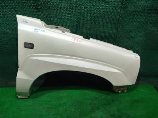 Запчасть крыло переднее правое Cadillac Escalade 2004