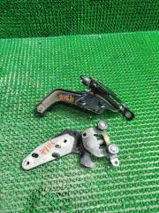 Ролик двери задний левый TOYOTA Estima 2010 контрактная Ролик двери задний левый TOYOTA Estima 2010