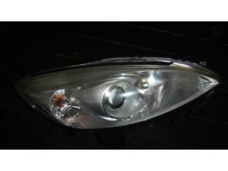 Запчасть фара правая MAZDA PREMACY