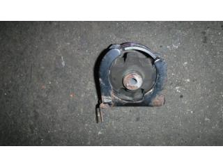 Подушка двигателя передняя TOYOTA AVENSIS AZT251 2AZ 3 ракурс