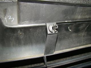 Решетка радиатора TOYOTA HIACE KDH200 5311126340 3 ракурс