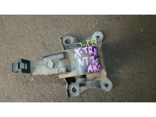Подушка акпп NISSAN X-TRAIL NT30 1 ракурс