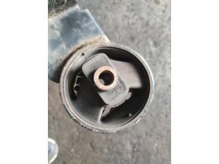 Подушка NISSAN CARAVAN VPE25 KA20 4 ракурс