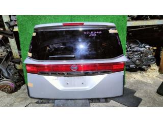 Дверь 5-я NISSAN ELGRAND E52 1 ракурс