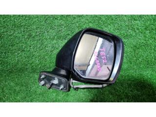 Зеркало правое переднее NISSAN ELGRAND E52 12K 2 ракурс