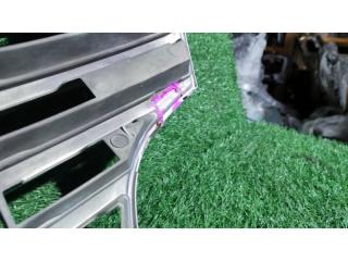 Решетка радиатора NISSAN ELGRAND E52 623121JB0 4 ракурс