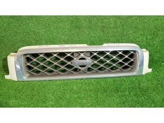 Решетка радиатора NISSAN TERRANO TR50 623102W502 1 ракурс
