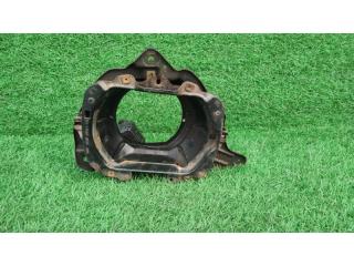 Крепление фары правое переднее TOYOTA LITE ACE NOAH CR41V, CR42V, CR51V, CR52V, KR41V, KR42V, KR52V, SR40, CR40G, CR41G, CR42G, CR50G, CR51G, CR52G, KR4 1 ракурс