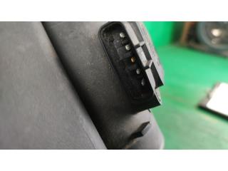 Датчик расхода воздуха TOYOTA CROWN MAJESTA UZS171 1UZ 197400-2030 3 ракурс