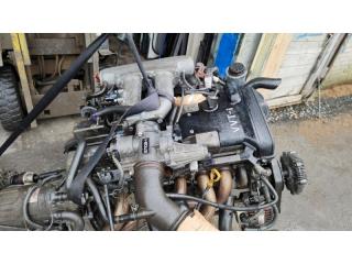 Двигатель TOYOTA MARK II JZX115 1JZ 19000-46540 4 ракурс