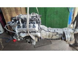 Двигатель TOYOTA CROWN MAJESTA UZS187 3UZ 0336804 3 ракурс