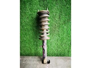 Стойка правая передняя TOYOTA PROGRES JCG10 1JZ 1 ракурс