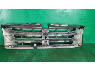 Решетка радиатора MITSUBISHI PAJERO IO H77W MR511943 5 ракурс