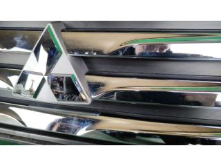 Решетка радиатора MITSUBISHI DELICA D:2 MB36S 71741-81P0 3 ракурс Решетка радиатора MITSUBISHI DELICA D:2 MB36S 71741-81P0 3 ракурс