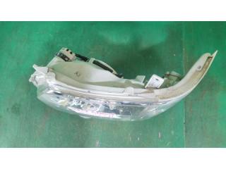 Фара левая передняя TOYOTA HIACE KDH200, KDH201, KDH202, KDH203, KDH205, KDH206, KDH211, KDH212, KDH213, KDH220, KDH221, KDH222, KDH2 26-137 3 ракурс