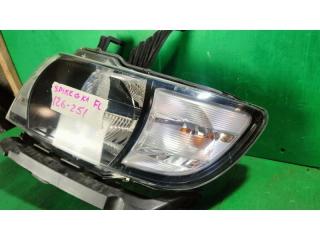 Фара левая передняя HONDA MOBILIO SPIKE GK1 100-22610 3 ракурс