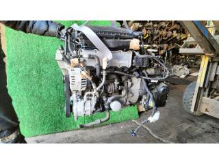 Двигатель VOLKSWAGEN GOLF 5G1 CPT 048222 2 ракурс