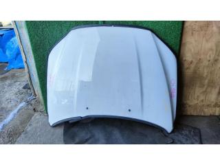 Капот VOLVO V70 2008
