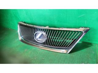 Решетка радиатора LEXUS IS350 GSE21