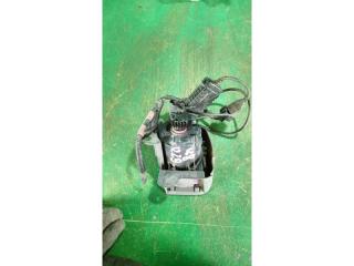Туманка правая передняя TOYOTA PRIUS ZVW30 89210656 2 ракурс