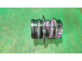 Запчасть Датчик расхода воздуха  AUDI A4 06F906461A,5K Контрактный Год: 2006