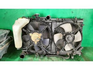 Радиатор основной SUBARU LEGACY BH5 EJ20 5 ракурс