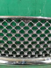 Решетка радиатора NISSAN MARCH K13 623101A23A 3 ракурс