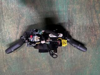 Шлейф airbagа TOYOTA PRIUS MXWH60 89245-47020 3 ракурс