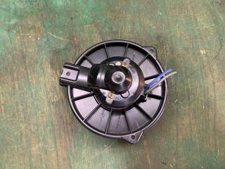 Мотор печки TOYOTA IST NCP61 1940001060 2 ракурс