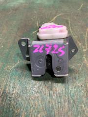Замок 5-й двери SUZUKI SWIFT ZC72S B6765 2 ракурс